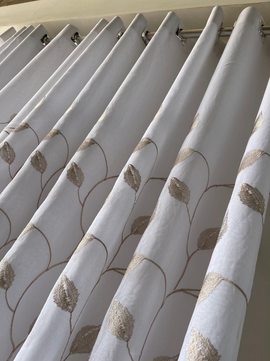 Cortina Maria Flor 4,00m x 2,60m - Folhagem Dourada - M&C Cortinas - Ms Tapeçaria