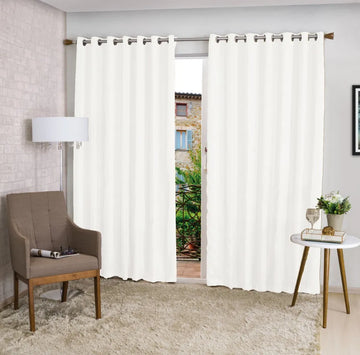 5.40m x 2.80m (Indicado para varão de até 4m) / Branco